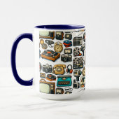 Vintage-Analoggeräte-Collage-Muster Tasse (Links)