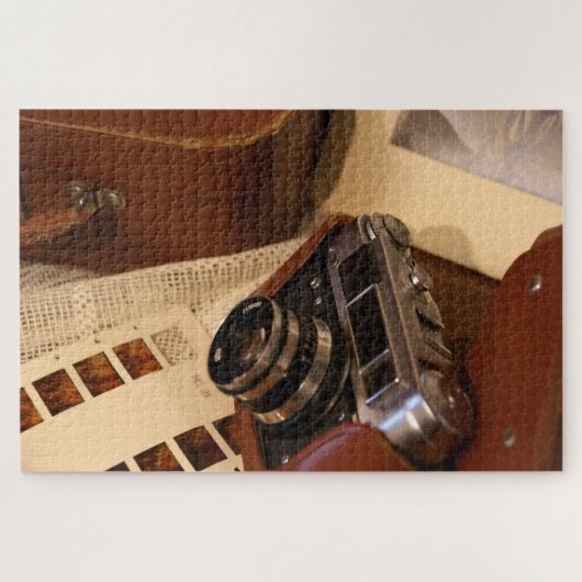 Vintage Analogkamera in Lederbraun Puzzle (Horizontal)