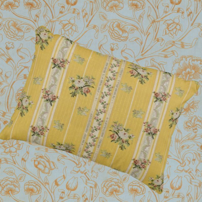 Vintage Antique Wallpaper Design Accent Pillow Dekokissen (Vintage antique pattern)