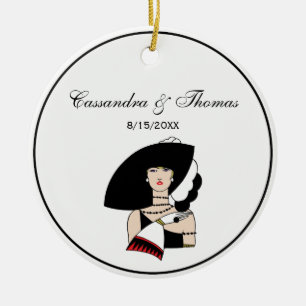 Vintage Art Deco Frau mit Hut Handschuhen in Farbe Keramik Ornament