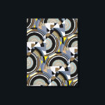 Vintage Art Deco Pochoir Jazz Geometrische Formen Leinwanddruck<br><div class="desc">Vintage Illustrationskunst Deko Jazz pochoir geometrische Tapete Muster von Edouard Benedictus. Pochoir ist eine Schablonentechnik,  die in surrealistischen Malereien üblich ist. Ein elegantes und elegantes Kubismus-Design mit geometrischen Formen und neutralen Farben mit Kreisen und Halbkreisen. Ein modernes und ausgeklügeltes Design macht ein großartiges Geschenk für einen geometrischen mathematischen Geek!</div>