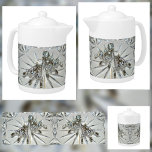 Vintage Art Deco Rhinestones<br><div class="desc">Vintage artdeco Kristall Ohrringe und schneiden Kristall inspiriert diese Retro-Glas Teekanne. Mit dieser femininen und raffinierten Teekanne,  verleihen Sie Ihrem Teezeitritual Eleganz und Glamour. Dieses Bild ist eine Originalfotografie von JLW_FOTOGRAFIE</div>