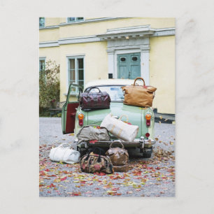 Vintage Auto mit viel Gepäck Postkarte