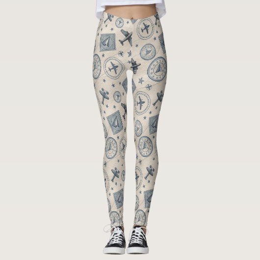 Vintage Aviation Passport Stamp Pattern (1) Leggings (Vorderseite)