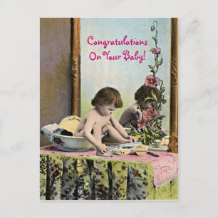 Vintage-Baby auf einer Frisierkommode Postkarte