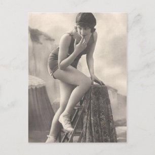 Vintage-Badedame im Stil der Flapper-Ära Postkarte