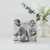 Vintage Badende Postkarte (Stehend Vorderseite)