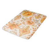 Vintage Barock Blumenmuster – Warm Orange /Gold Badematte (Schrägansicht)