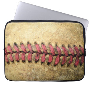 Vintage-Baseball-Kunst - Gealtertes Leder & rote N Laptopschutzhülle