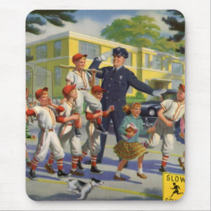 Vintage Baseballspieler und Polizeistreifenhelfer Mousepad