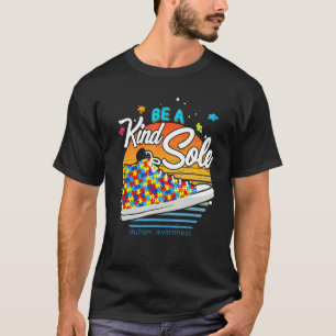 Vintage Be A Kind Sole Autismus-Bewusstsein Schuhe T-Shirt
