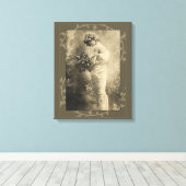 Vintage Beauty with cut flowers Leinwanddruck (Insitu (Holzboden))