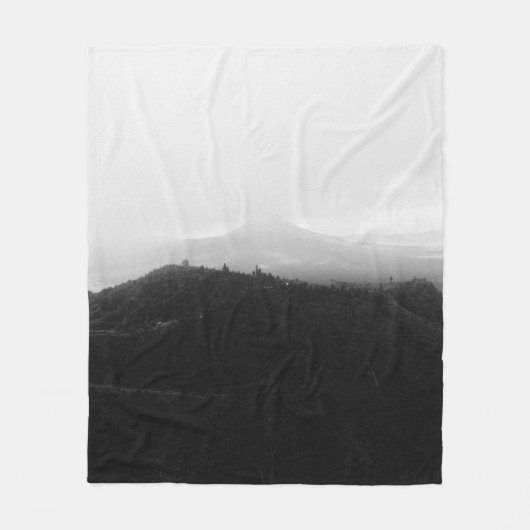 VINTAGE BERGLANDSCHAFT FLEECEDECKE (Vorderseite)