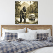 Vintage Bigfoot und Wohnmobil-Camper Leinwanddruck (Insitu (Schlafzimmer))