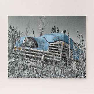 Vintage Blaue Auto auf Grasfeld Puzzle