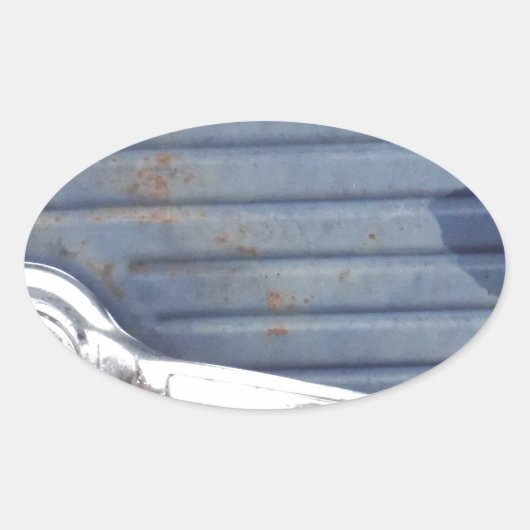 Vintage blaue Tür, Silbergriff Ovaler Aufkleber (Vorderseite)