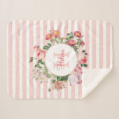 Vintage Blume Rosa Streifen Monogramm Sherpadecke (Vorderseite (Horizontal))