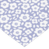 Vintage-Blumen-Kaskade Periwinkle Tischdecke (Schrägansicht)