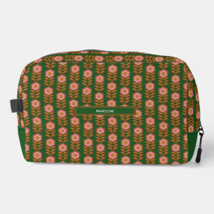 Vintage Blumen, rosa auf grünem Retro mit Monogram Waschbeutel