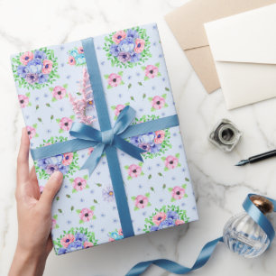 Vintage-Blumenmuster Hellblau Geschenkpapier