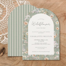 Vintage-Bogen-Wildblumen-Cottagecore-Baby-Party