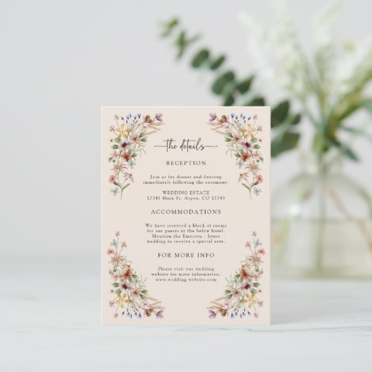 Vintage Boho-Blumendetails Begleitkarte (Stehend Vorderseite)