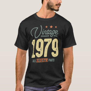 Vintage Born in 1979 - 43rd Birthday Retro Classic T-Shirt