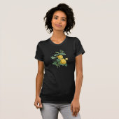 Vintage botanische Darstellung des Gelbroses T-Shirt (Vorne ganz)