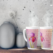 Vintage botanische Iris-Blume Violettöne Milchtasse