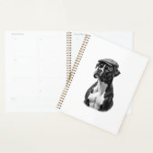 Vintage-Boxerhund mit Kappe Monochrome Grafikillus Planer (Anzeige)