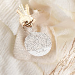 Vintage Brautpaare Schlüsselanhänger<br><div class="desc">Eine unglaublich romantische und feminine Hochzeit begünstigen den Schlüsselanhänger. Ideal für Frauen,  die Liebe,  Leinen und antike Vintage Akzente.</div>
