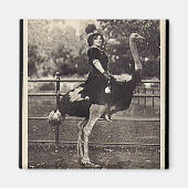 Vintage Broadway-Schauspielerin Riding an der Voge Magnet (Vorne)