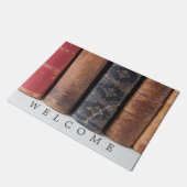 Vintage Bücher in einer Reihe Fußmatte (Schrägansicht)