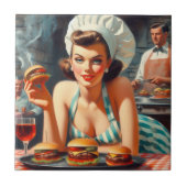 Vintage Burger BBQ Frau Fliese (Vorderseite)