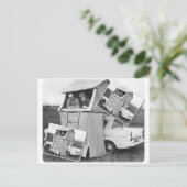Vintage Car Camping Caravan Postkarte (Stehend Vorderseite)
