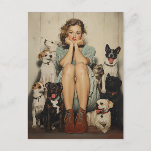 Vintage Charm = Eine junge Frau umgeben von Hunden Postkarte