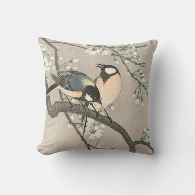 Vintage Cherry Blossom und Vogelmalerei Kissen (Vorderseite)
