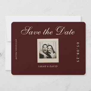 Vintage Chic Burgunder-Foto Save-the-Date