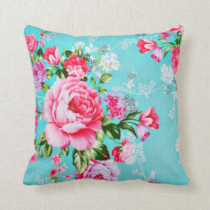 Vintage Chic-Rosa-Blumen-dekoratives mit Kissen