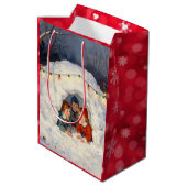 Vintage Children in Snow Fort Mittlere Geschenktüte (Rückseite Schrägansicht)