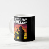 Vintage Chillin’ & Grillin’ Dark Distressed Kaffeetasse (Vorderseite Links)