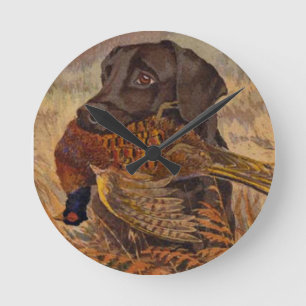 Vintage Chocolate Lab Hunting Runde Wanduhr