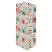 Vintage Christmas Postage Pattern Geschenktüte Für Weinflaschen (Vorderseite Schrägansicht)