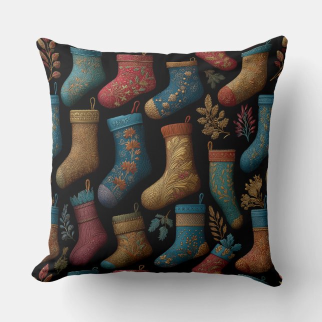 Vintage Christmas Stockings Throw Pillow Kissen (Vorderseite)
