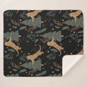 "Vintage Christmas Tiger mit Weihnachtsbaum Schwar Sherpadecke (Vorderseite (Horizontal))