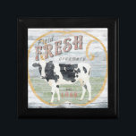 Vintage Creme Kuh Geschenkbox<br><div class="desc">Vintage Creamery Kuh. Künstlerin: June Erica Vess. Abbildung: 108967D.</div>