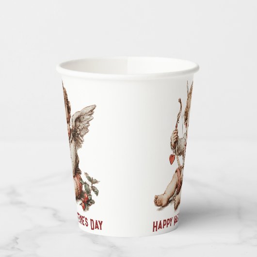 Vintage Cupid With Heart Bow Pappbecher (Links)