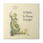 Vintage Dame jagt Schmetterlinge Fliese (Vorderseite)
