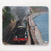 Vintage Dampflokomotive am Meer Mousepad (Vorne)