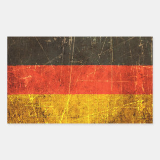 Vintage deutsche Flagge gekratzt und getragen Rechteckiger Aufkleber